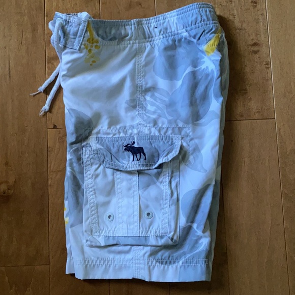 ABERCROMBIE KIDS BOYS SWIM TRUNKS SZ S - Picture 5 of 6